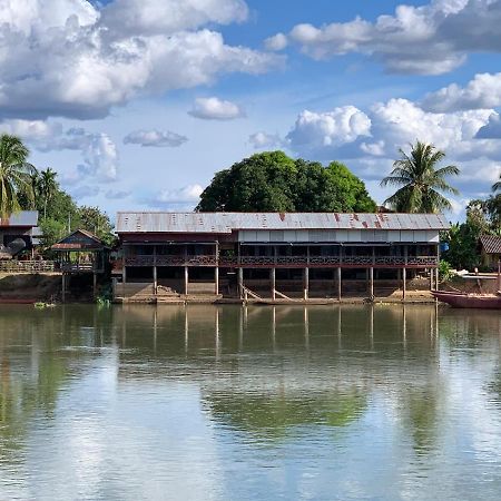 Pa Kha Guesthouse Muang Không Buitenkant foto